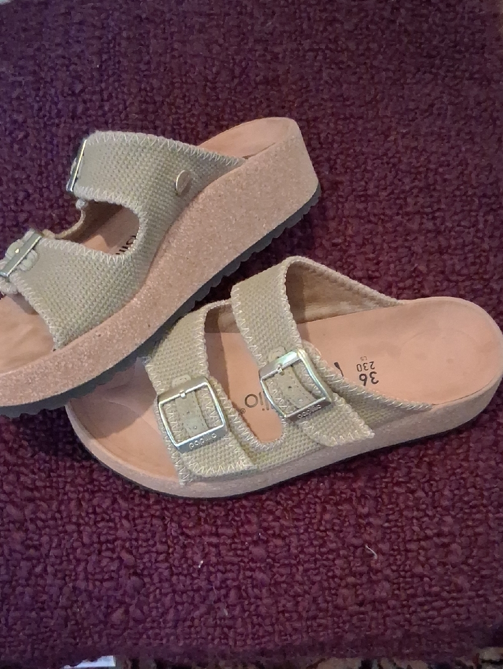 NWOT Papillio Olive Green Adjustable Buckle Sandals, Leather Footbed, Size 36. - Picture 6 of 8